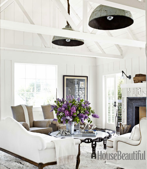 hanging-buoy-lights-white-arched-ceiling-living-room-0712-dempster02-xl