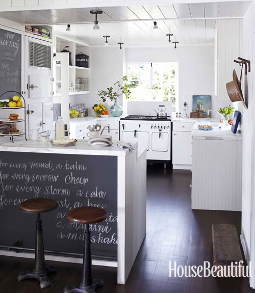 white-vintage-stove-blackboard-breakfast-bar-kitchen-0712dempster04-xl